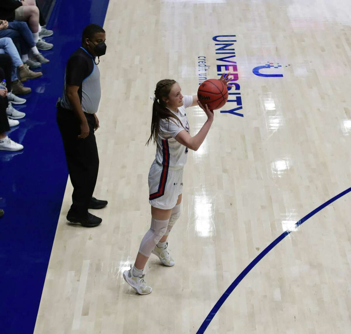 St. Mary’s Taycee Wedin became the West Coast Conference’s career leader for 3-pointers.