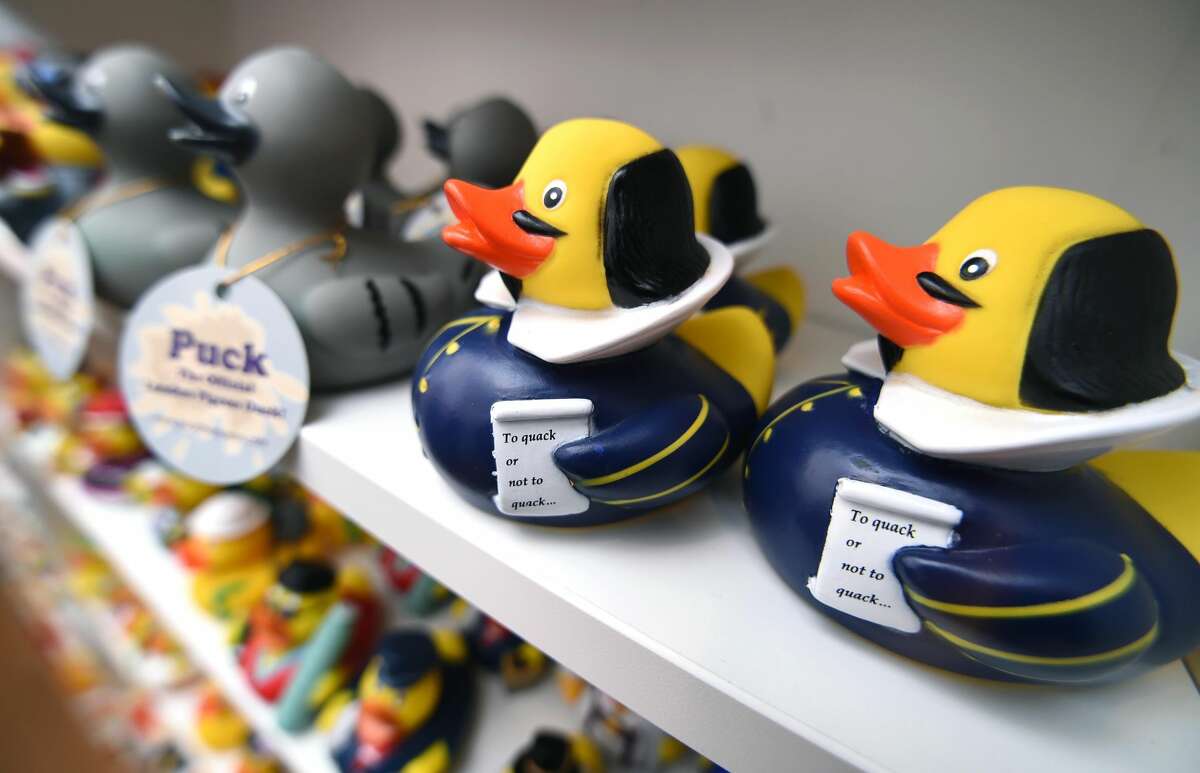 Ducktor Pol Rubber Ducky