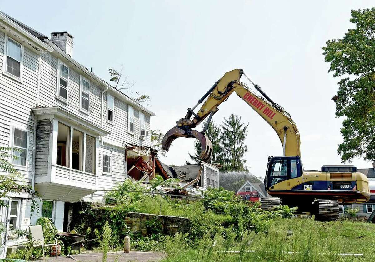 Madison, Connecticut - Tuesday, August 25, 2020: Demolition of the General's Residence at 908 Boston Post Road in Madison beganTuesday.