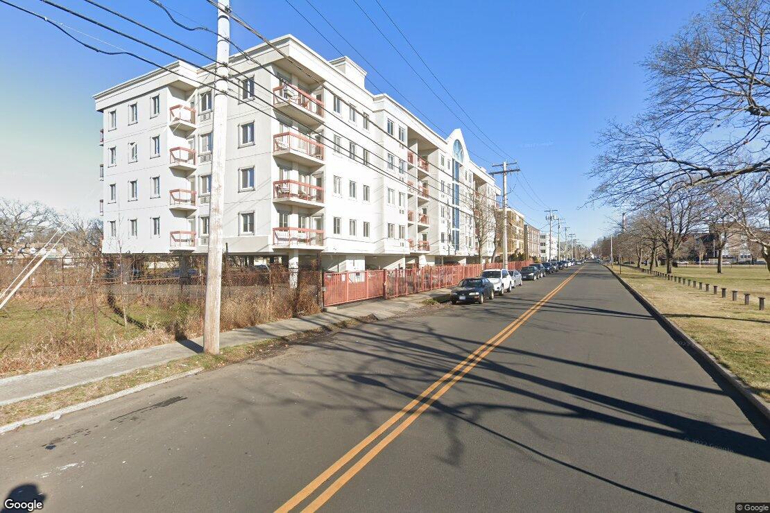 Sale closed in Bridgeport 119,000 for a condominium