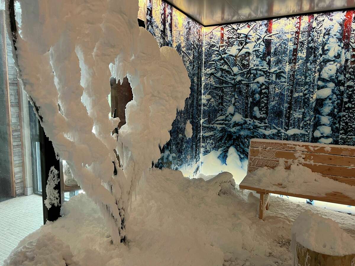 A "Snow Room" at the Lodge at Woodloch, meant to give people a place to cool down to calm inflammation.