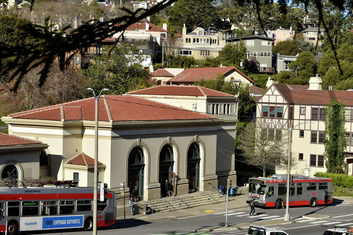 A view of the entrance to Forest Hill station, during the morning commute, Monday February 28, 2022.
