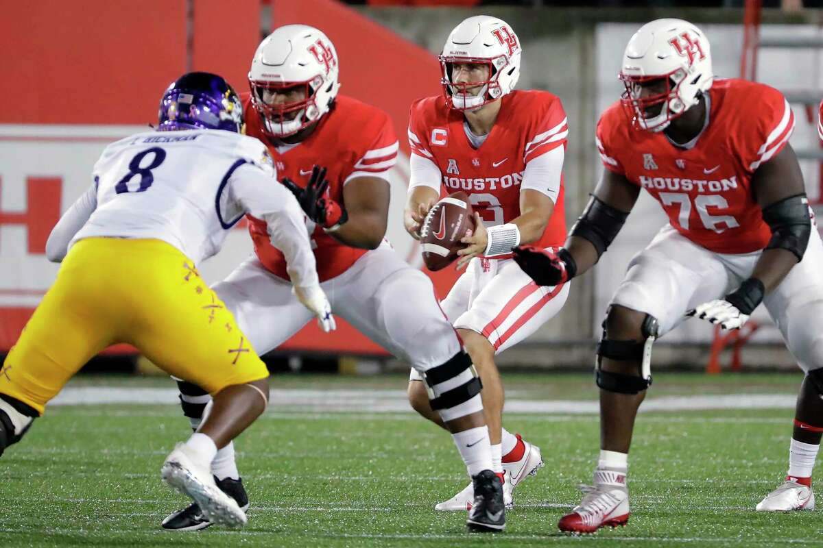 Left tackle Patrick Paul (76) is one of the holdovers on the offensive line for UH going into spring football.
