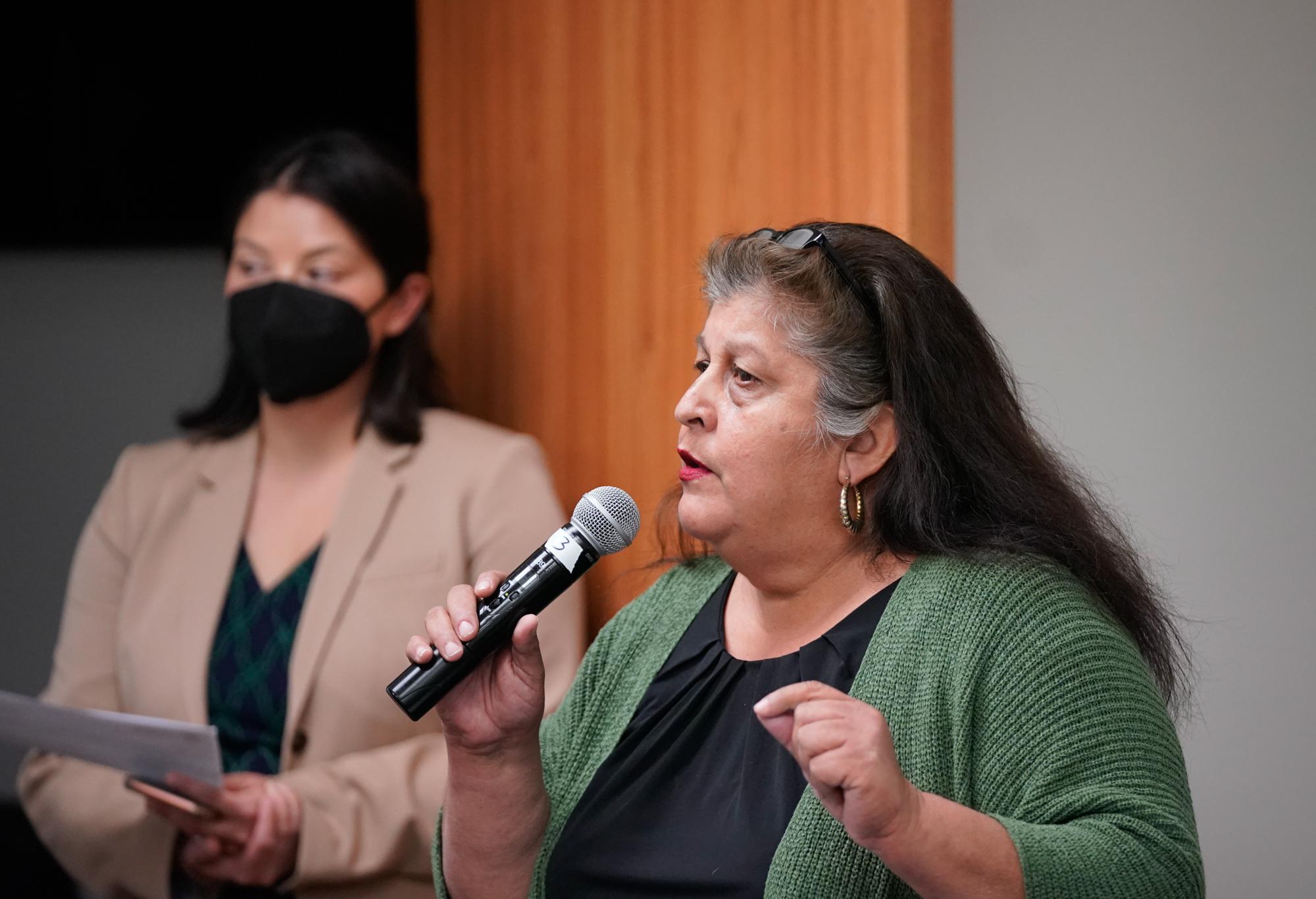 'There is no agreement': Residents want to keep neighborhoods together in new San Antonio City Council map - Vimarsana News