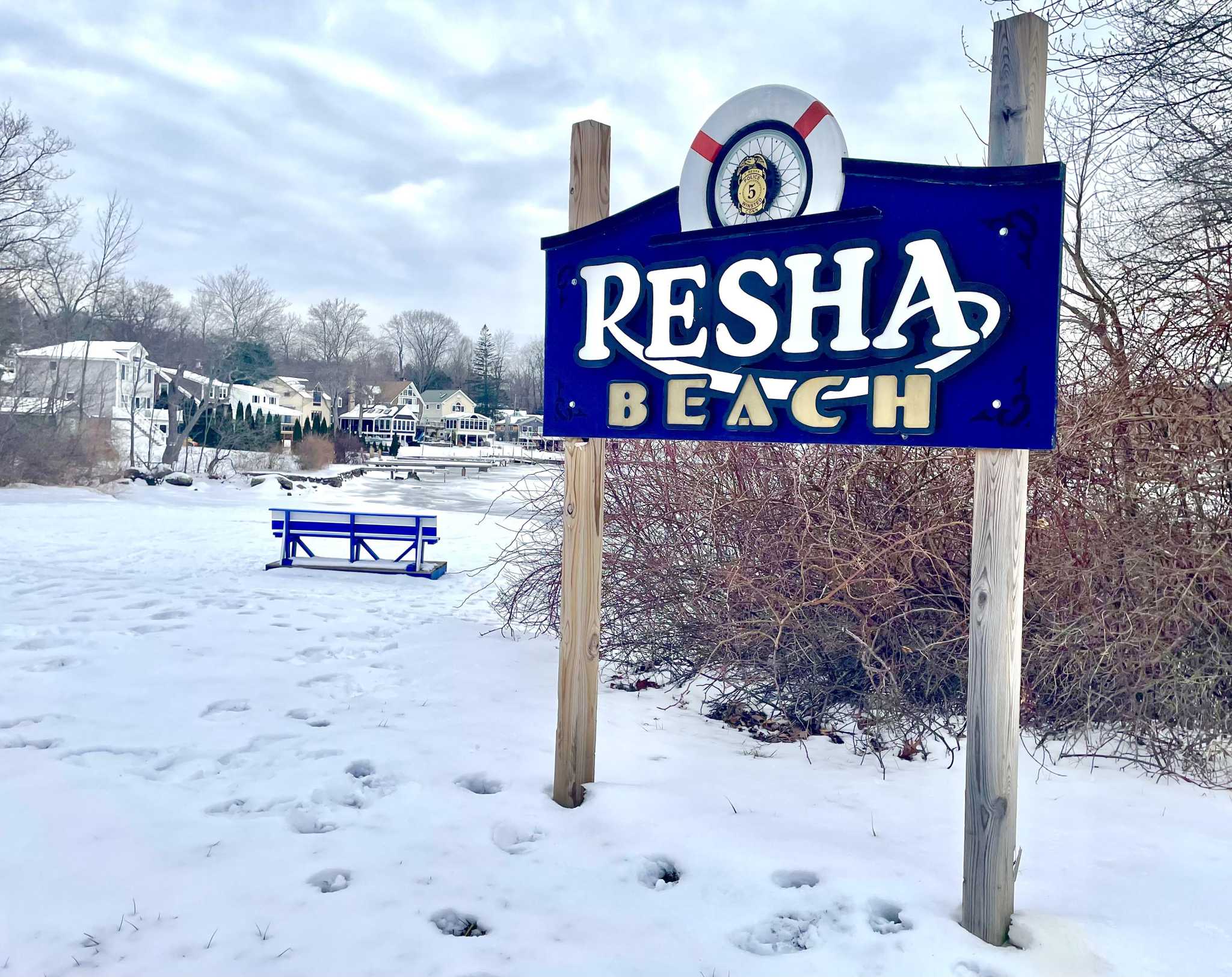 Beach pavilion approved at Highland Lake despite concerns about 'partying,' vandalism - Vimarsana News