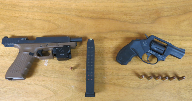 State Police say duo had loaded guns following chase, crash in Albany - Vimarsana News