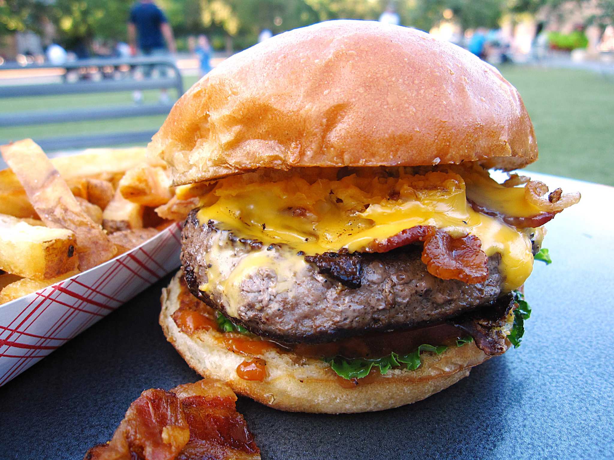 Fletcher's Hamburgers at San Antonio's Pearl Bottling Department food hall will close in March - Vimarsana News