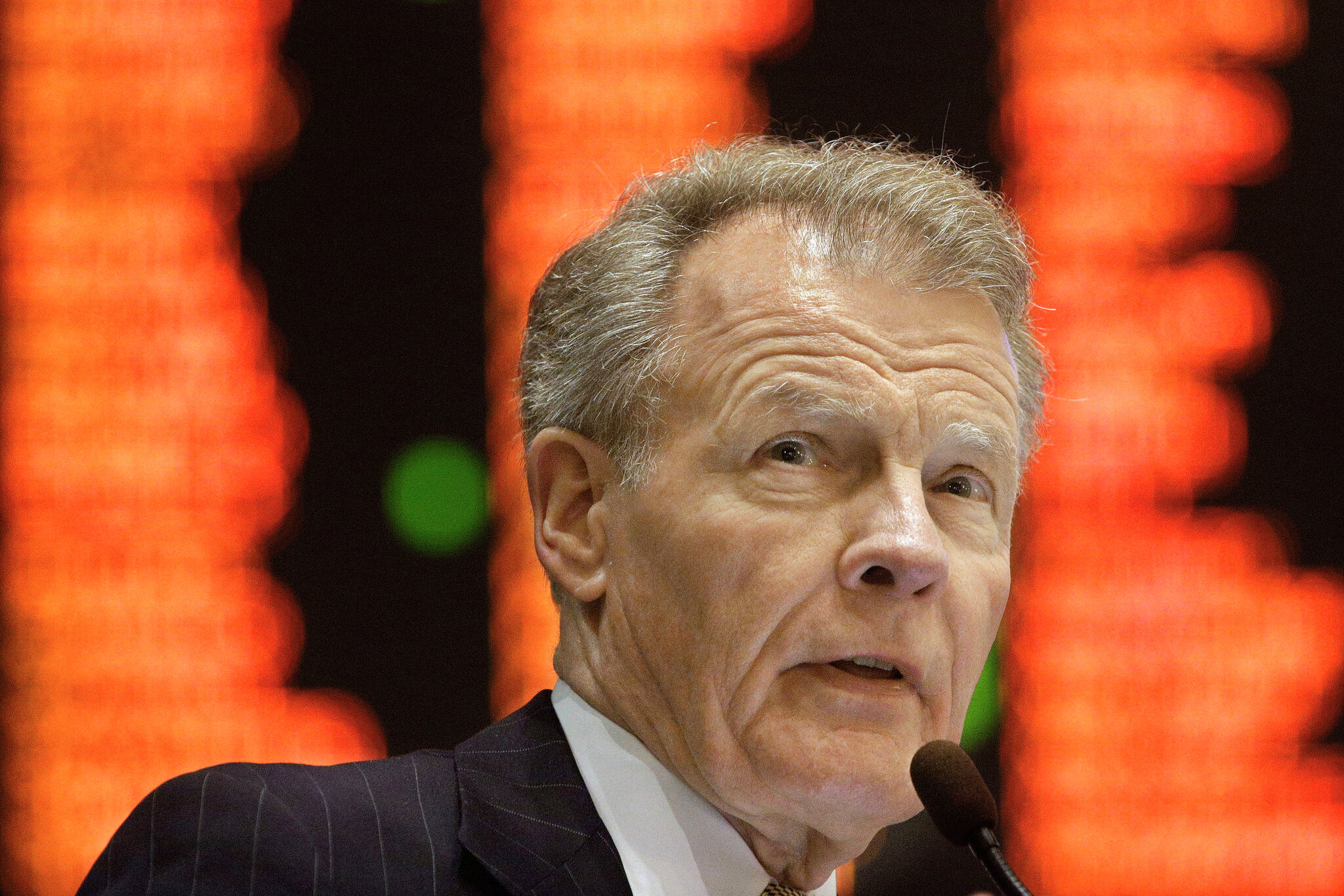Powerful ex-House speaker Madigan facing racketeering charges - Vimarsana News