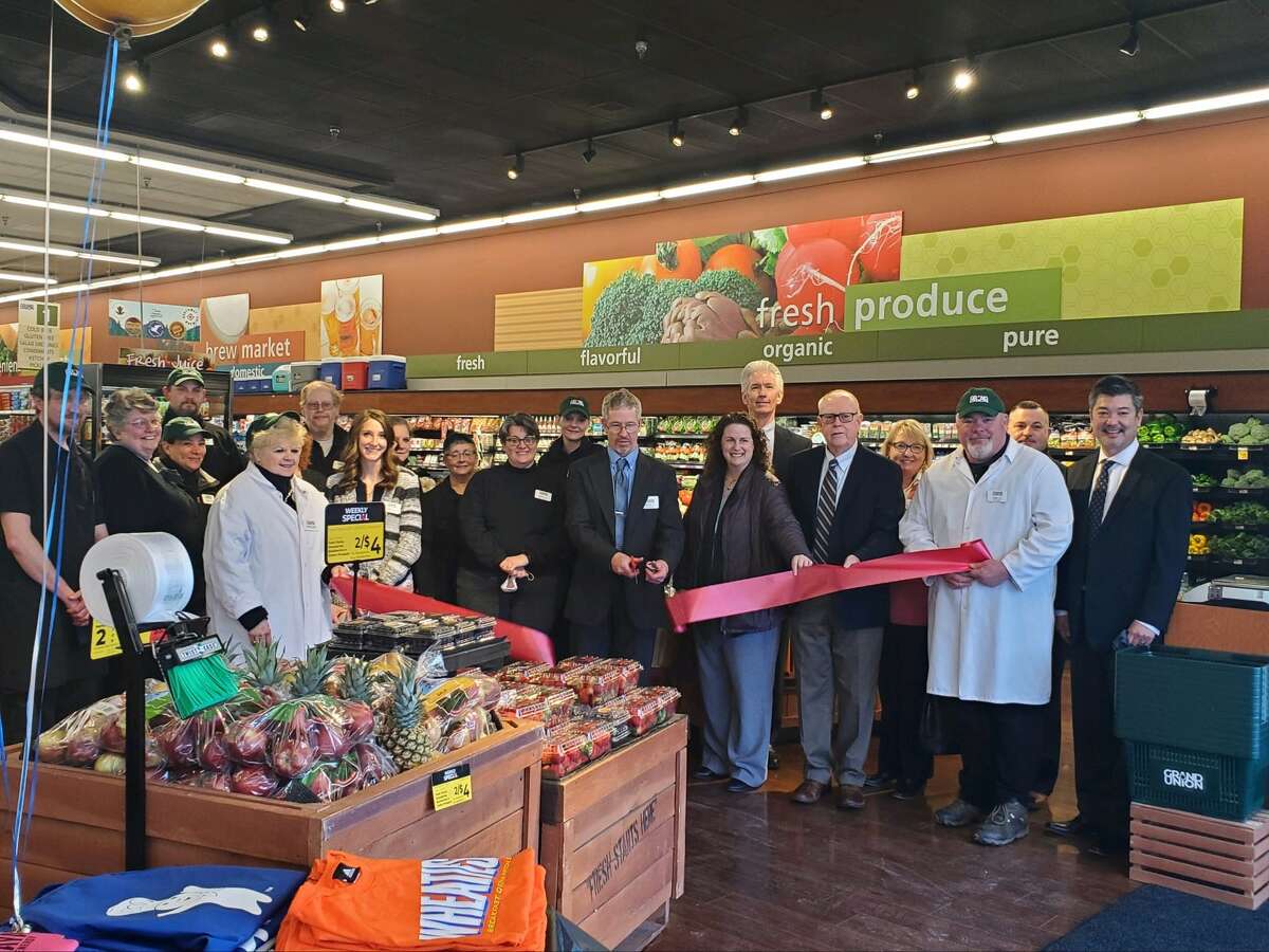 Grand Union Grocery Stores Make A Comeback Across Upstate New York