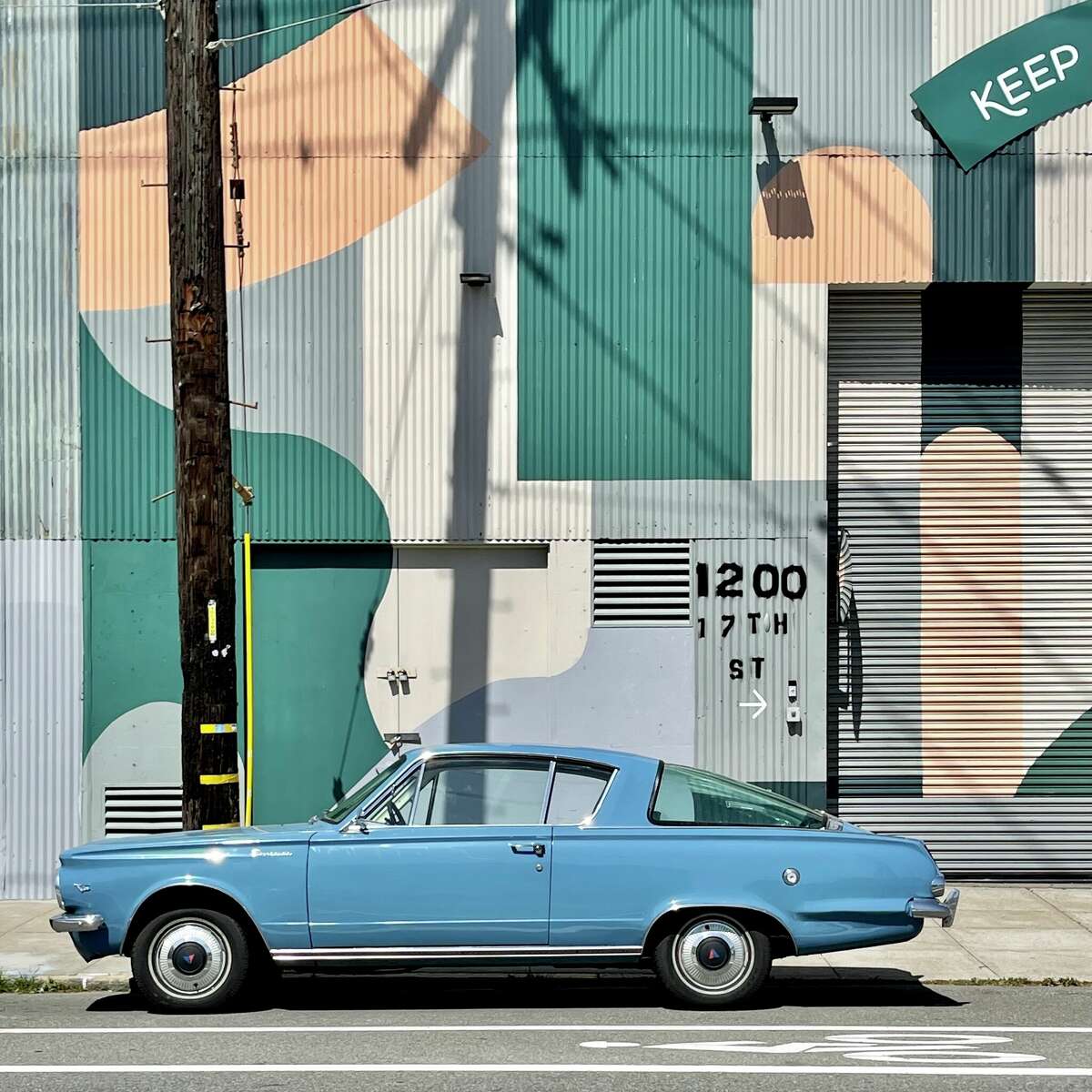 Julie Gebhardt captures the architectural beauty of San Francisco on Instagram @ juliegeb.