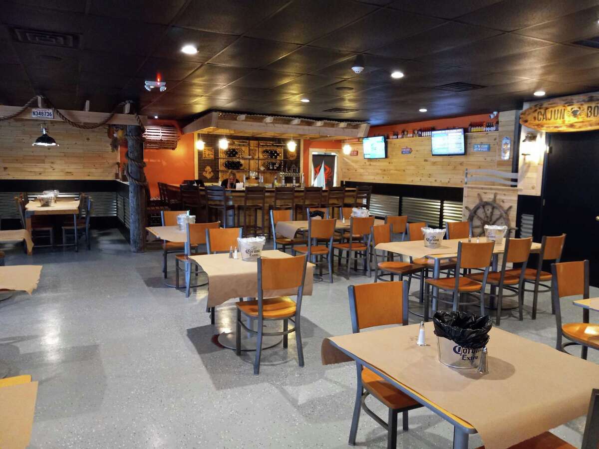 New Cajun Boil restaurant in Torrington offering unique seafood options