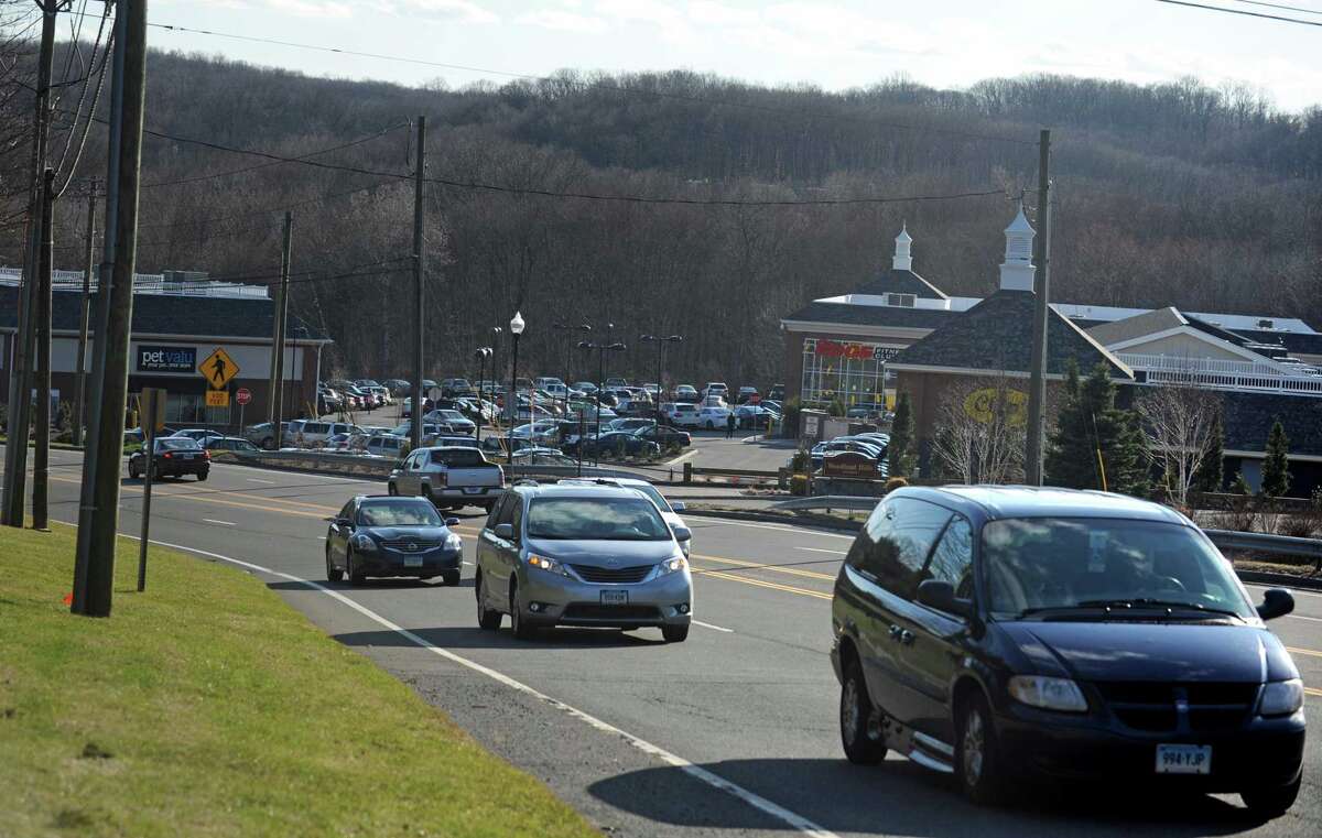 The state DOT has approved plans to install a traffic light at the shopping plaza that includes an Edge Fitness Club and Prime One-Eleven.