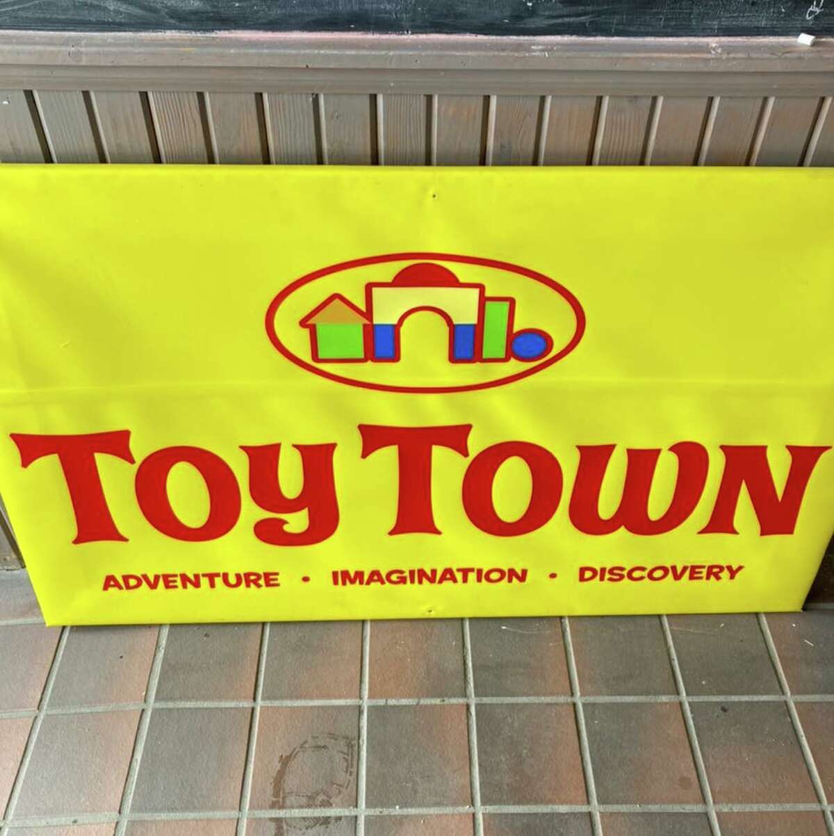 It's all fun and games at Toy Town in Reed City