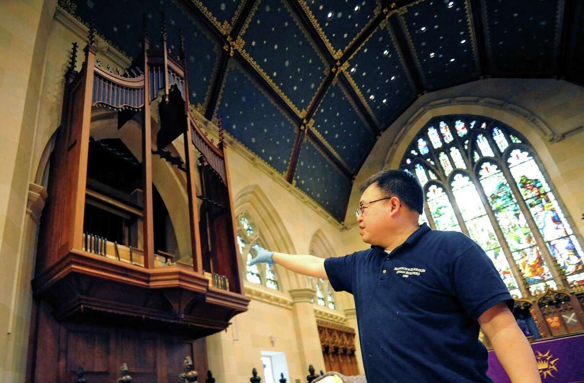 In Photos Christ Church Greenwich Moves In Thousands Of Parts Of New Organ That Was Custom