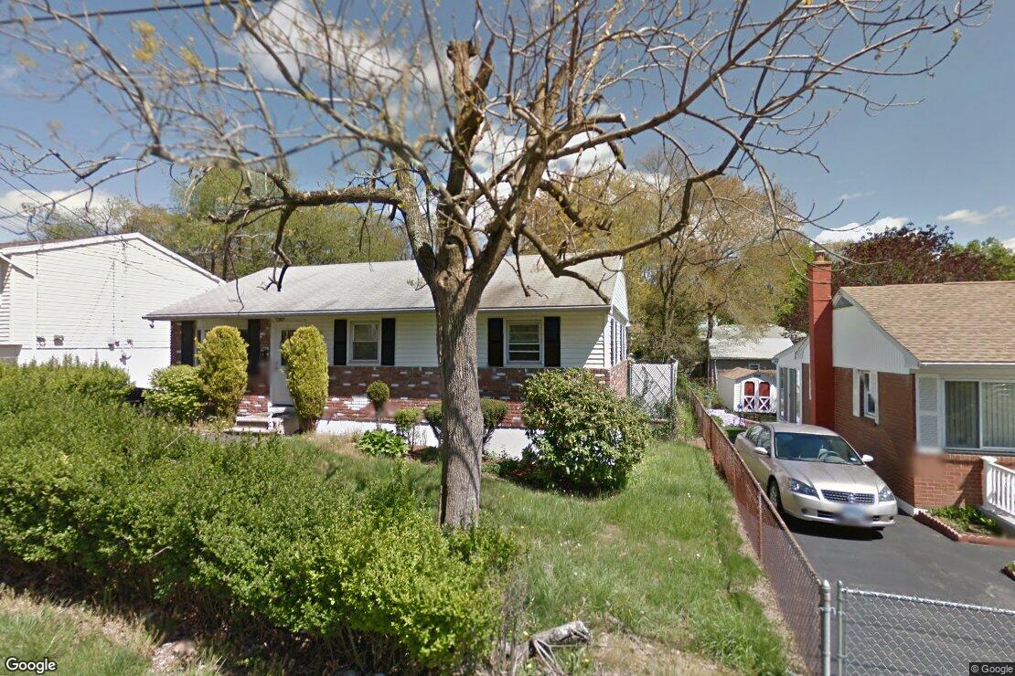 Detached house in Waterbury sells for $170,000