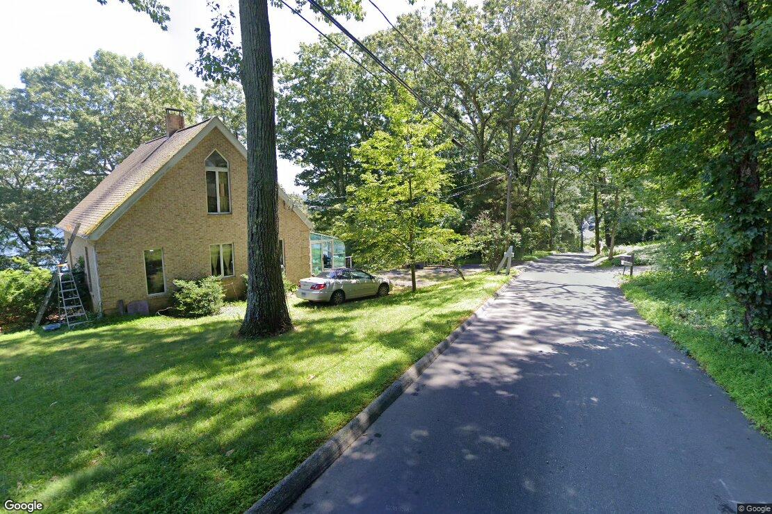 single-family-residence-sells-in-niantic-for-900-000