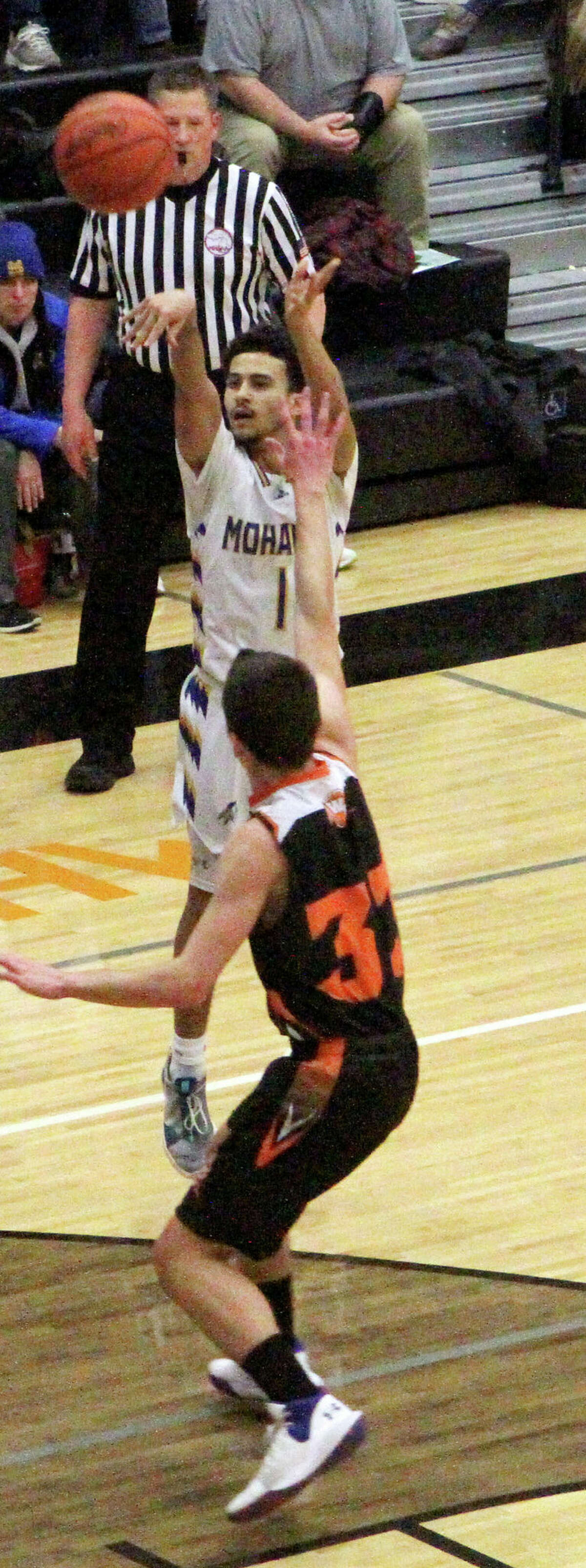 The Morley Stanwood boys basketball team defeated White Cloud 48-44 in Monday night's District 74 first round game.