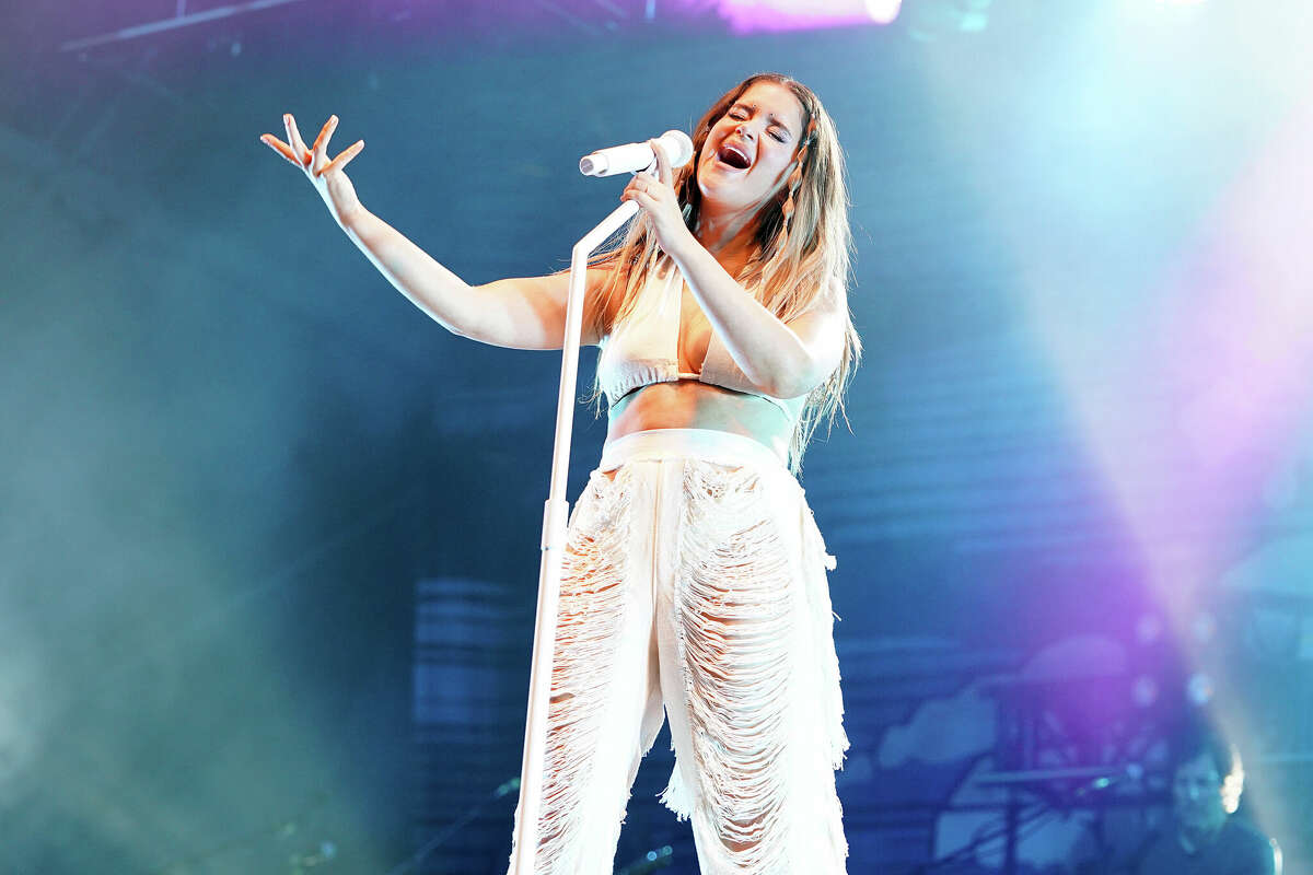 Maren Morris performs onstage during day one of the Pilgrimage Music & Cultural Festival on September 25, 2021 in Franklin, Tennessee. 