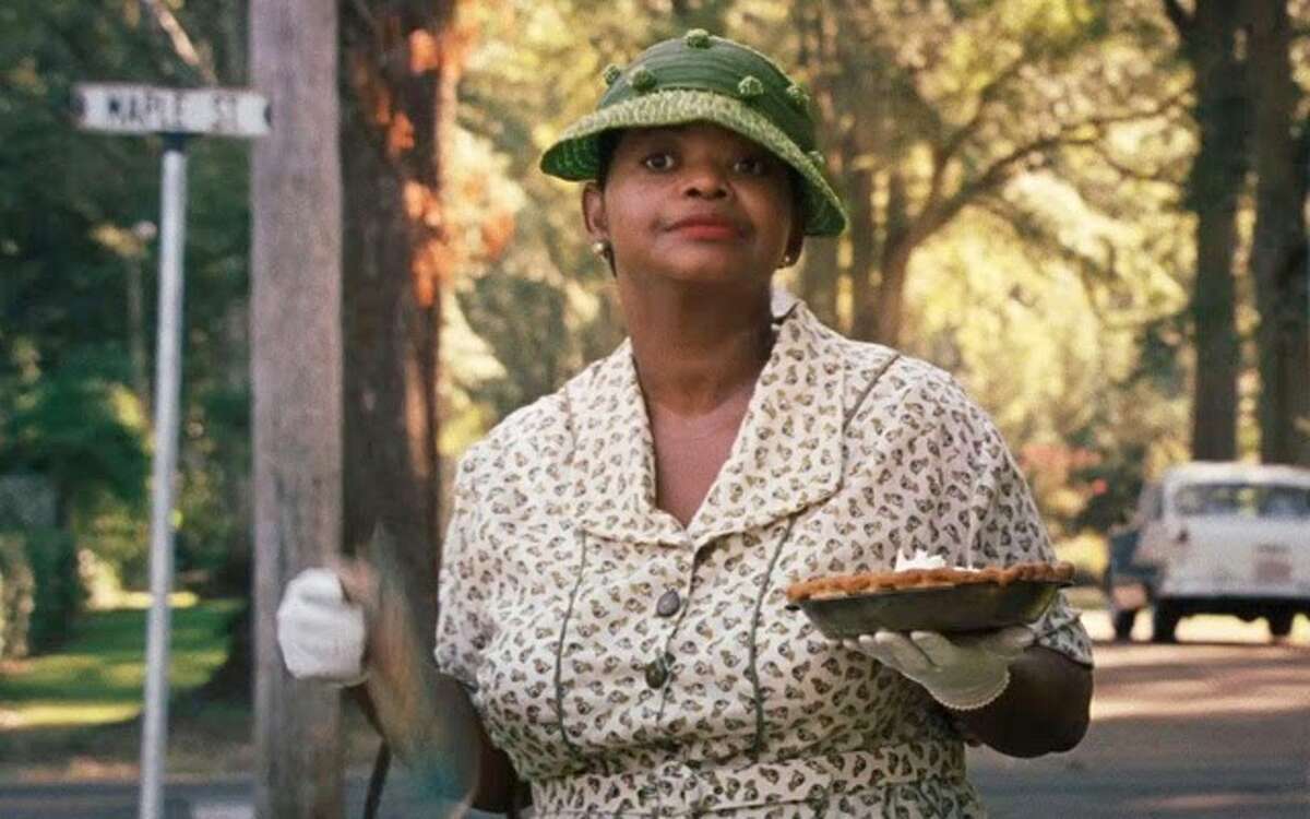 Sure, both she and what she's holding may look sweet, but under no circumstances accept a pie from Octavia Spencer! The actress won an Academy Award for playing a crusty maid in "The Help," and with a couple more nominations, she's still waiting for Oscar number two.