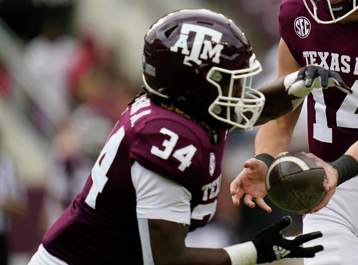 Young Texas A&M running backs will get plenty of reps in spring