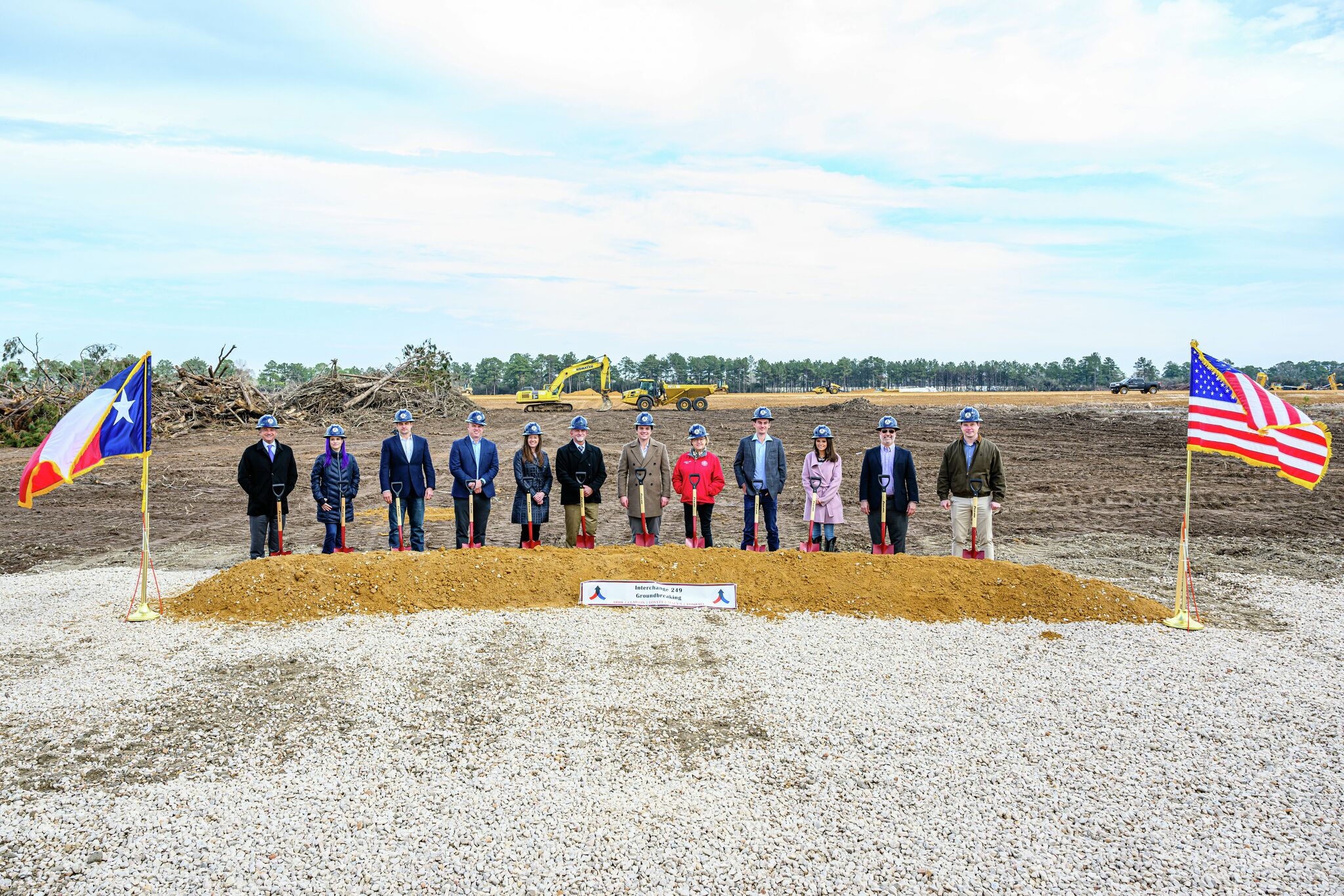 240-acre business park anchored by Macy’s distribution hub breaks ground
