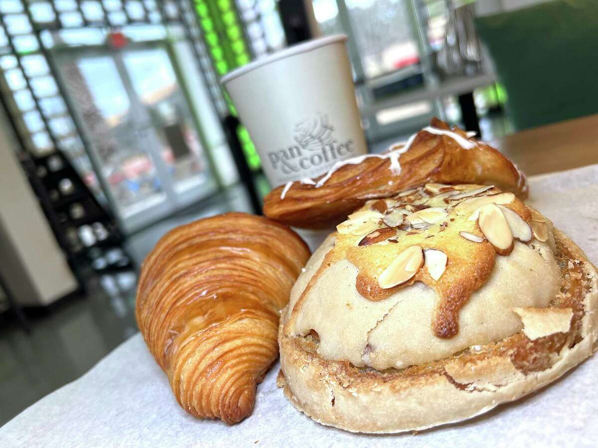 Pan & Coffee a sandwichcoffee shop and bakery in San Antonio’s Stone