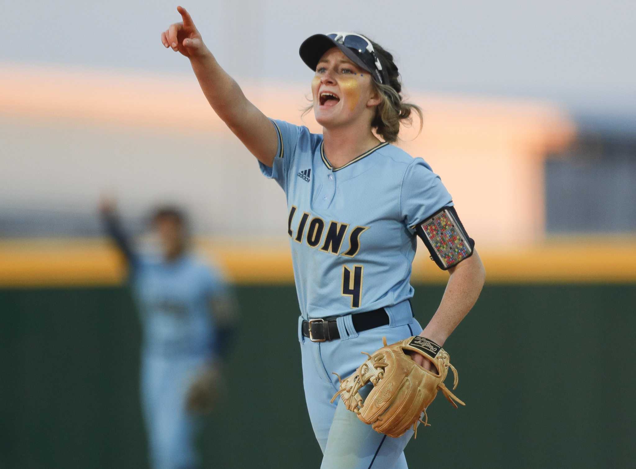 Jersey Shore softball defeats Montgomery