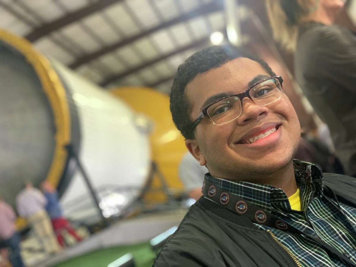 West Brook High School Junior and Back to Space Ambassador Gavin Syas attended the surprise 90th birthday party of Apollo Astronaut Walter Cunningham at the NASA Johnson Space Center this past weekend. He assisted and attended the surprise birthday party and dinner with Walt Cunningham, Charlie Duke and many other astronauts present at this momentous event.