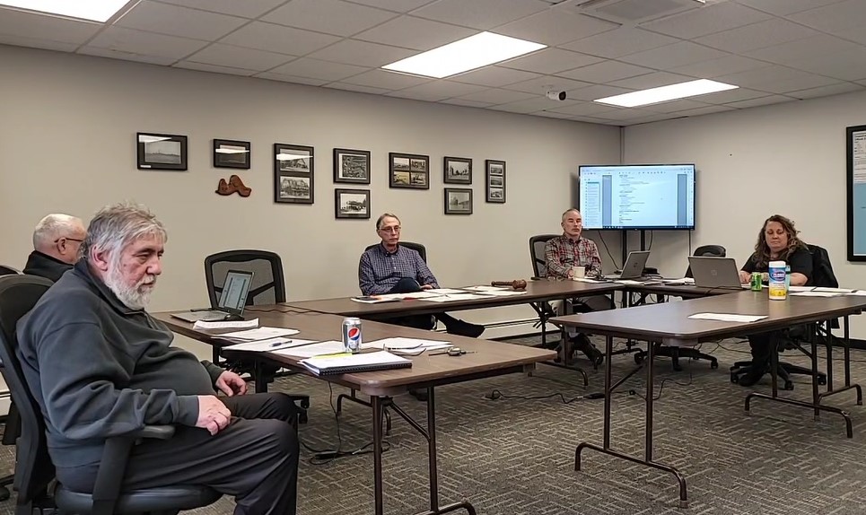 Onekama Township Board shelves Cook property decision