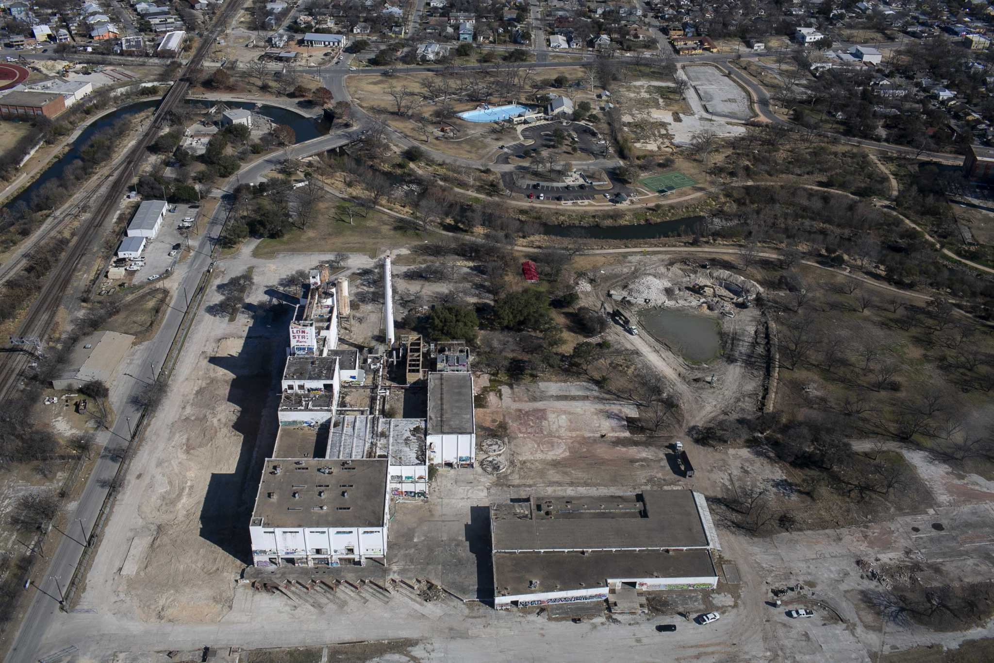 Former Lone Star Brewery complex south of downtown San Antonio is for sale — again - Vimarsana News