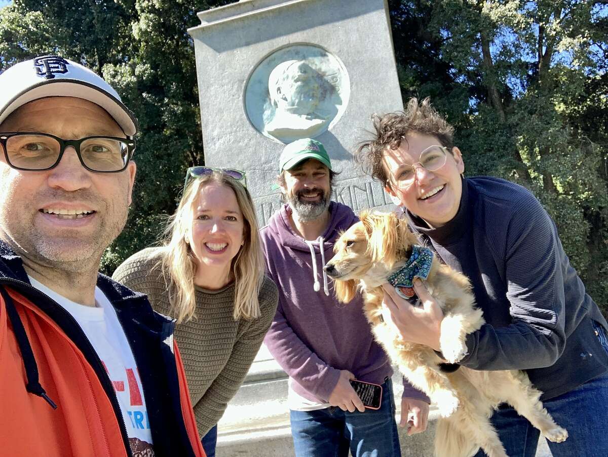 Total SF hosts Peter Hartlaub and Heather Knight are joined on the podcast by "Comedians on Bicycles getting Bobs" web series producer Alec Hawley, host Sarah Katz-Hyman and her dog Woofie Goldberg.