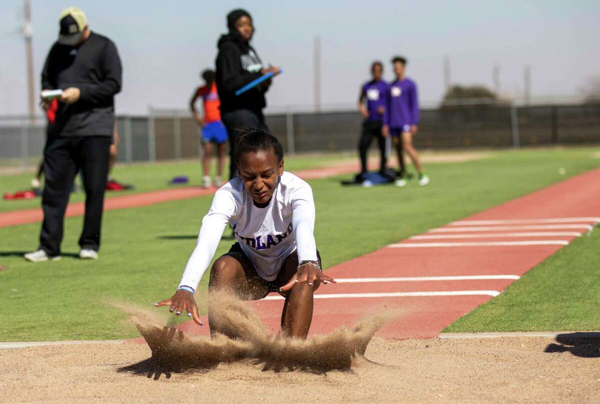Midland High’s Brielle Bracken competes in the triple jump during West Texas Relays on Thursday, March 10, 2022 at Ratliff Stadium. Jacy Lewis/Reporter-Telegram