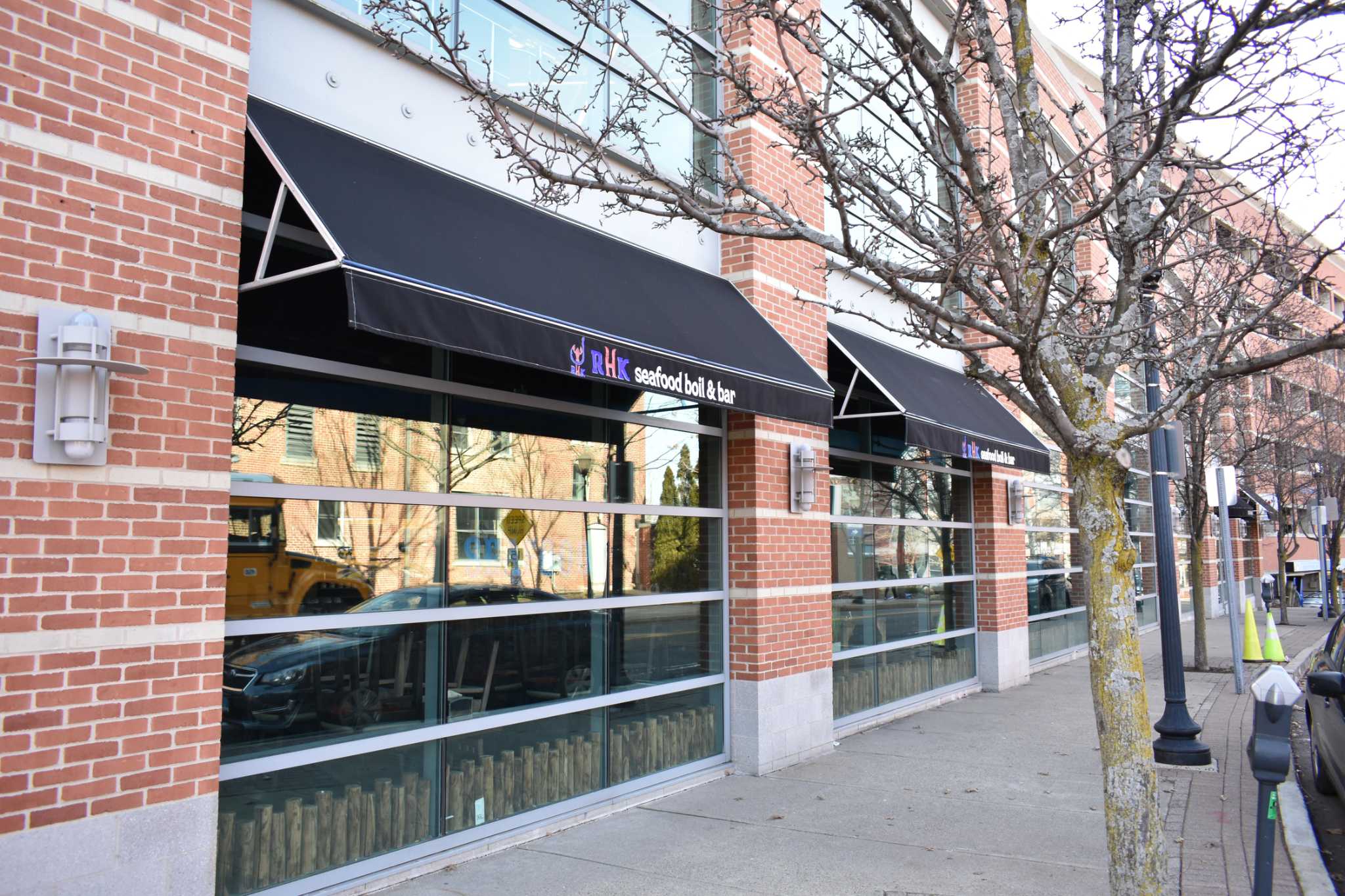 Mystery pizzeria to replace RHK Seafood next to Maritime Aquarium in Norwalk - Vimarsana News