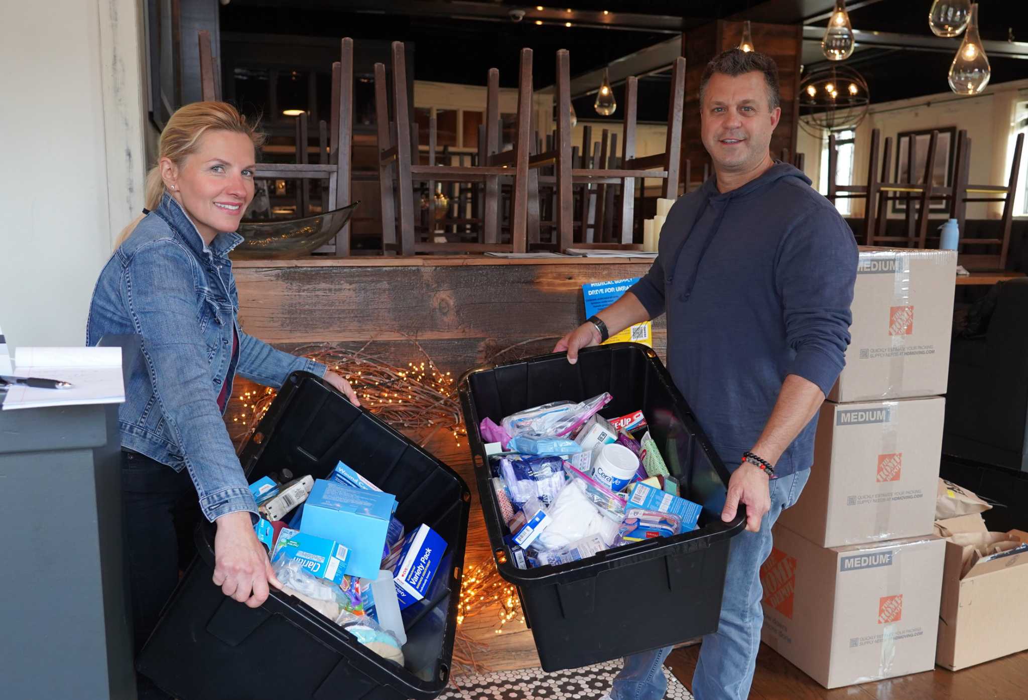 'Hits close to home': New Canaan chef, bartender collect supplies for Ukraine - Vimarsana News