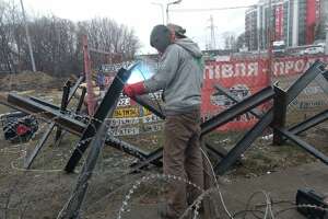 Lingle: Taking risks to share the horror in Ukraine