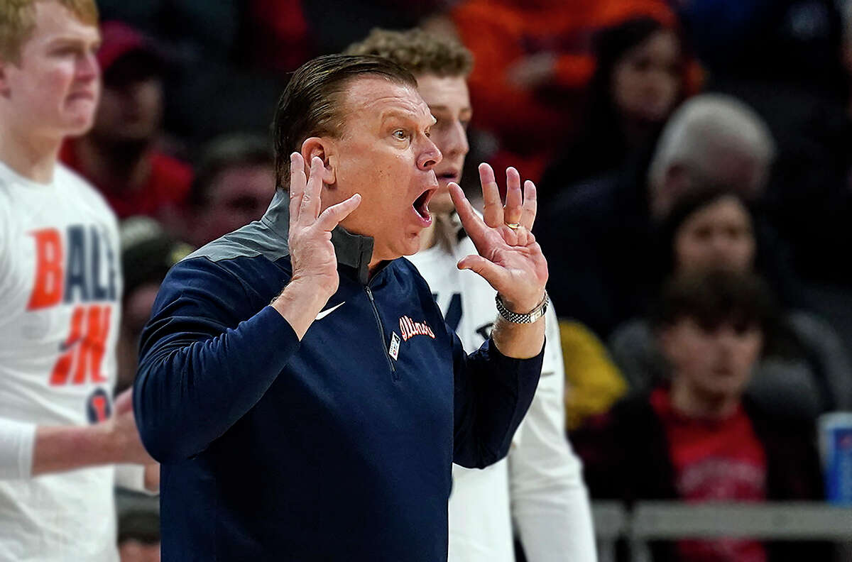 Illinois coach Brad Underwood reacts to a call during Friday's game against Indiana at the Big Ten Tournament in Indianapolis.