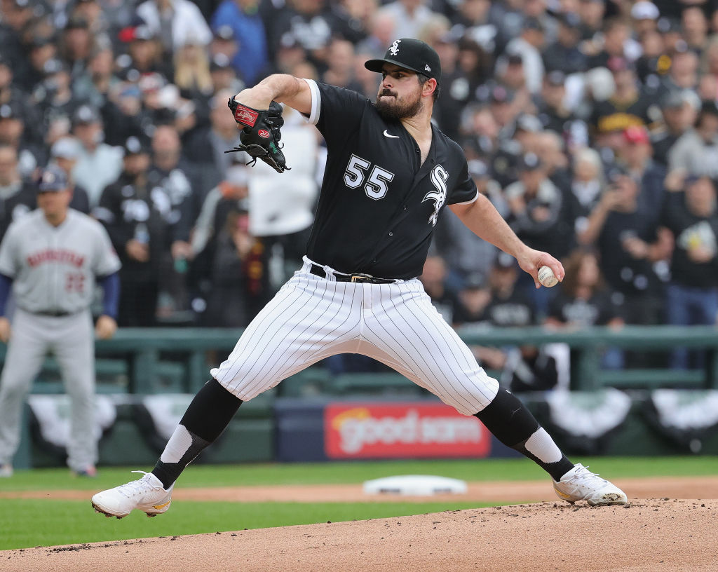 Giants move quickly in free agency, sign All-Star pitcher Carlos Rodon