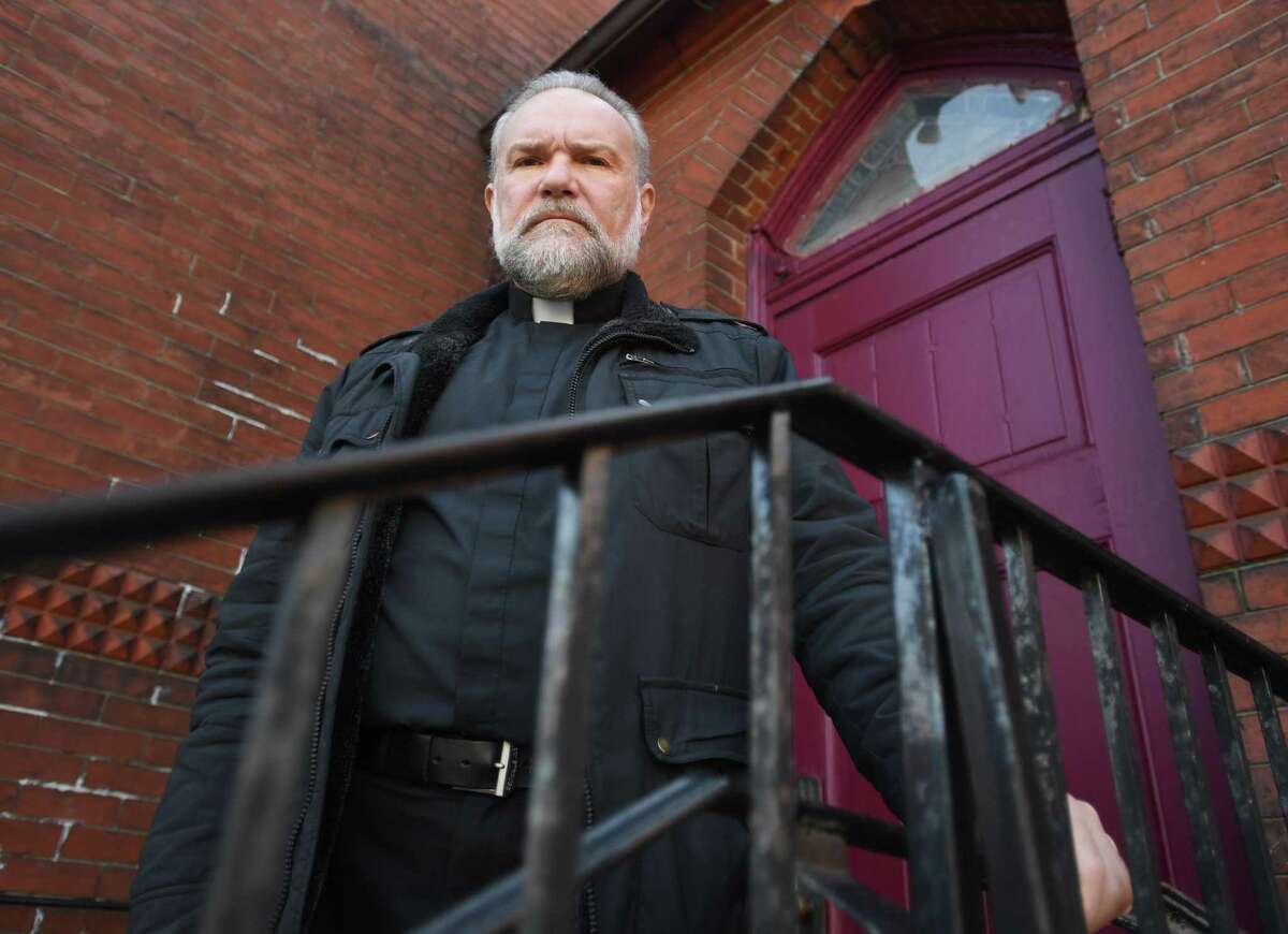 Priest: Ukrainian Flag Taken From Bridgeport Church