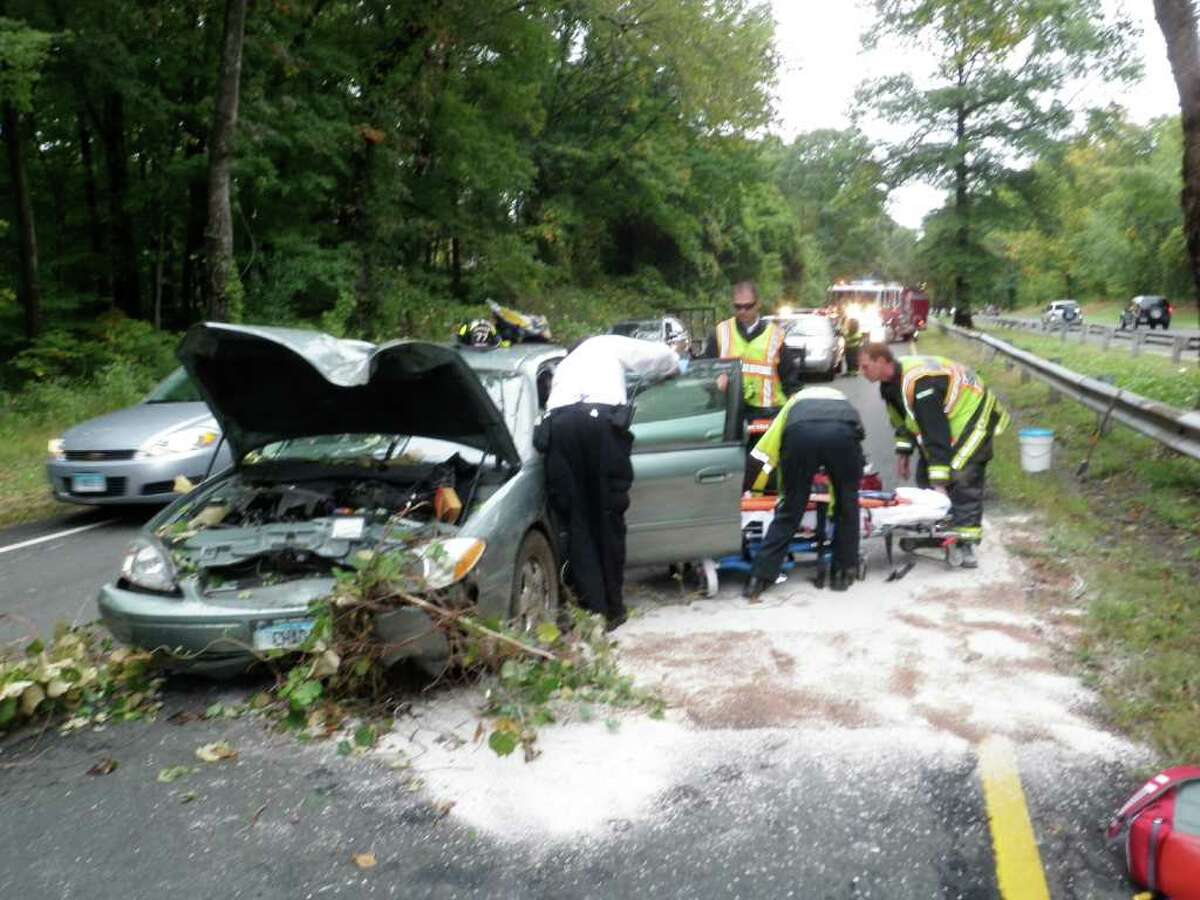 Twocar accident injures two on Merritt Parkway