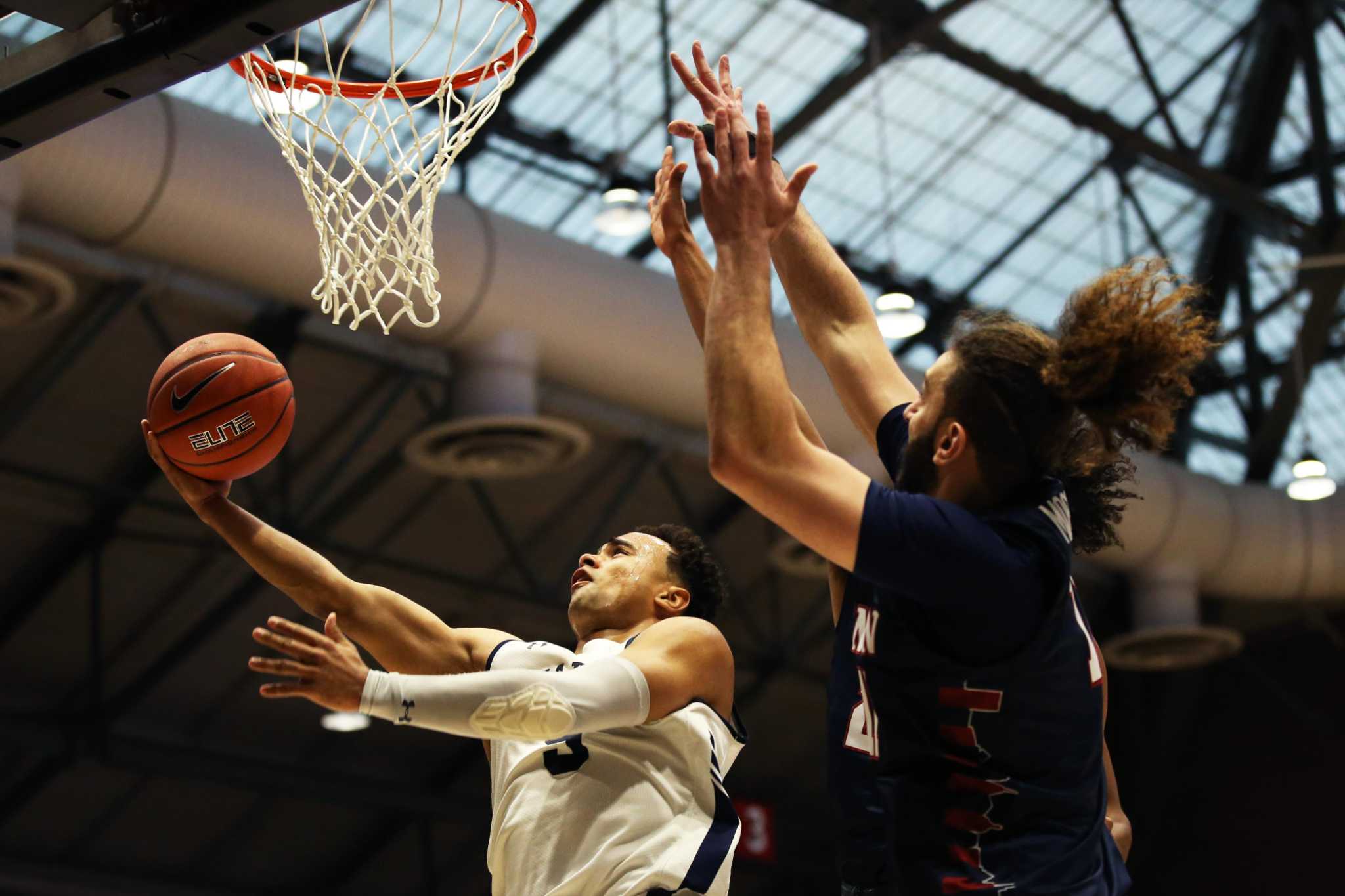 Yale Men’s Basketball Downs Penn In Ivy League Semifinal, Will Face ...