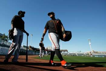 SF Giants to honor Buster Posey, the newest Little League coach