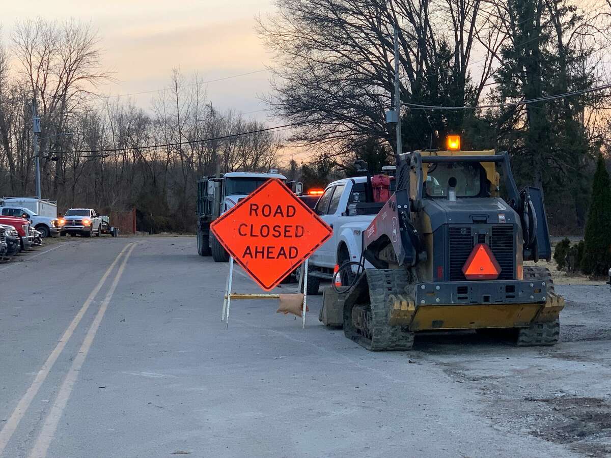 Just off the intersection of Illinois State Routes 143 and 159 near Old Alton Edwardsville Road is still closed after an oil spill Friday.