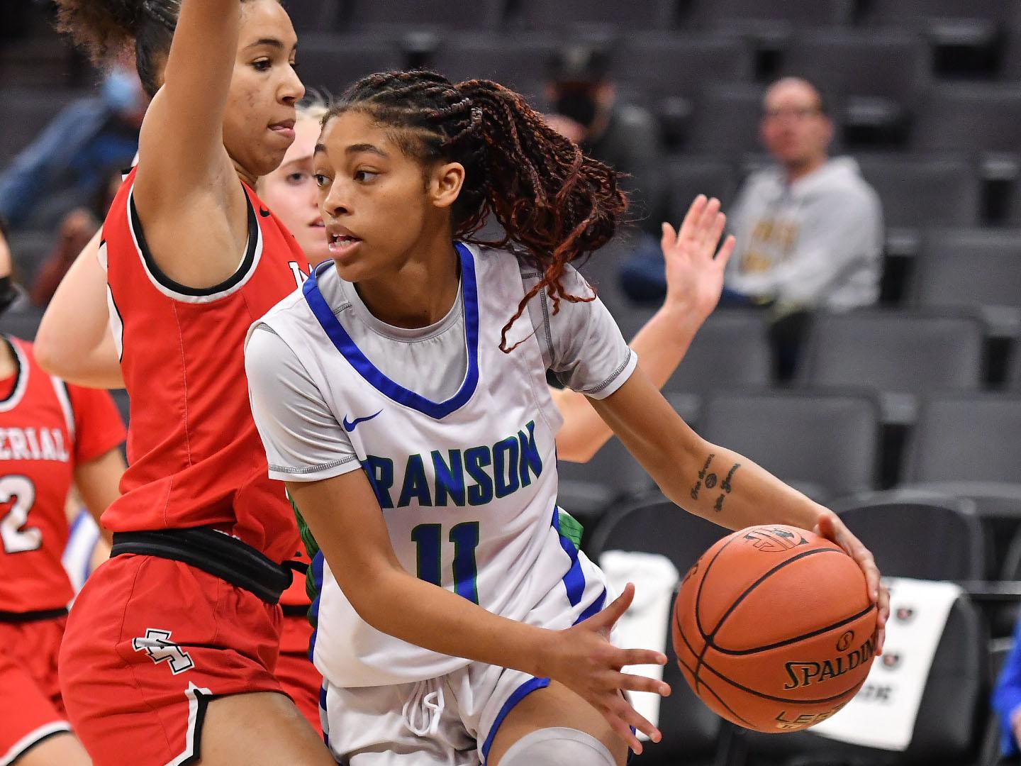 The Chronicle’s 2021-22 girls All-Metro basketball team