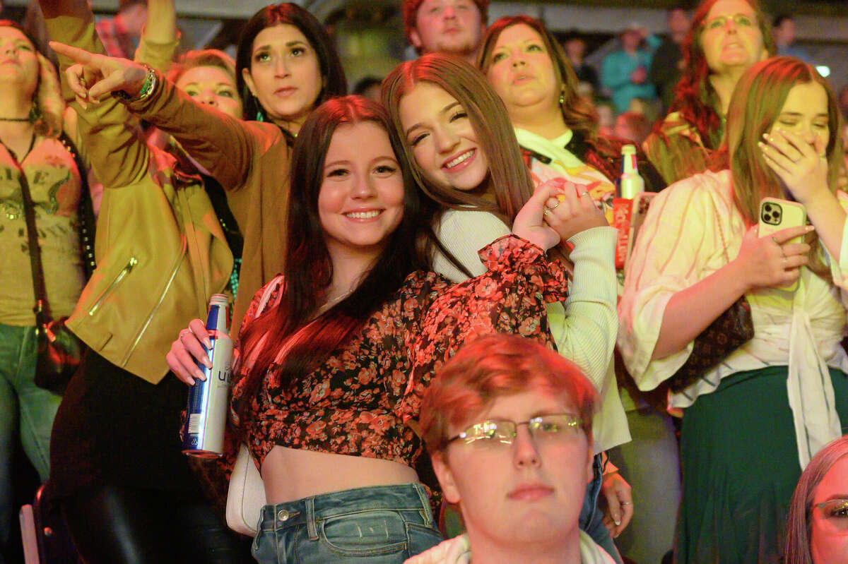 Fans of Parker McCollum at Rodeo Houston on Saturday, March 11, 2022