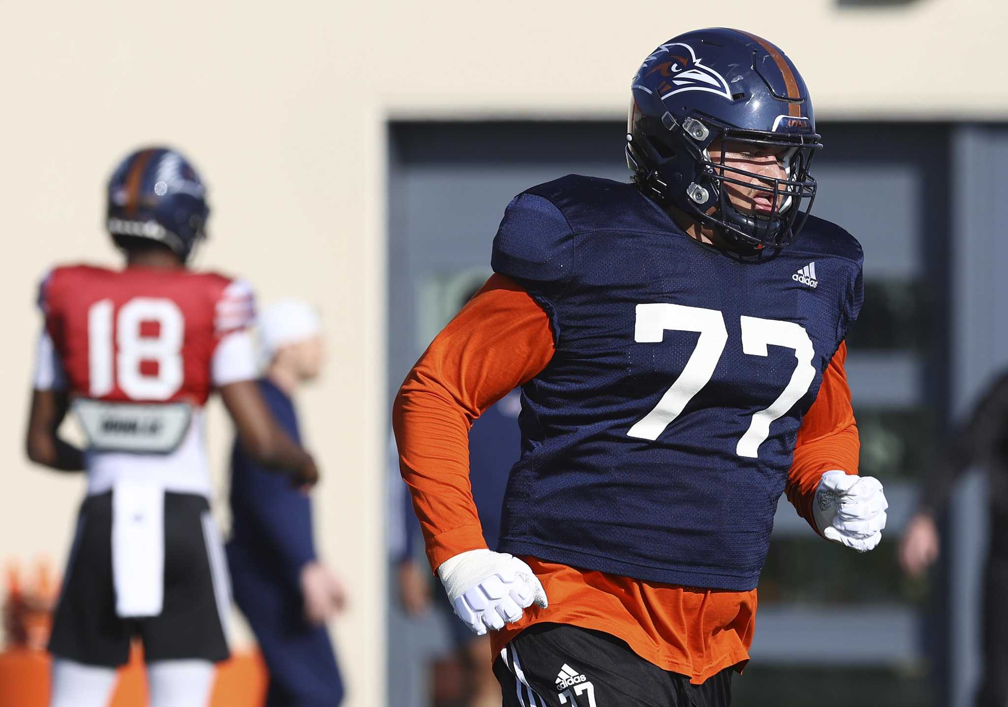 Houston Texans face another shuffle in offensive line