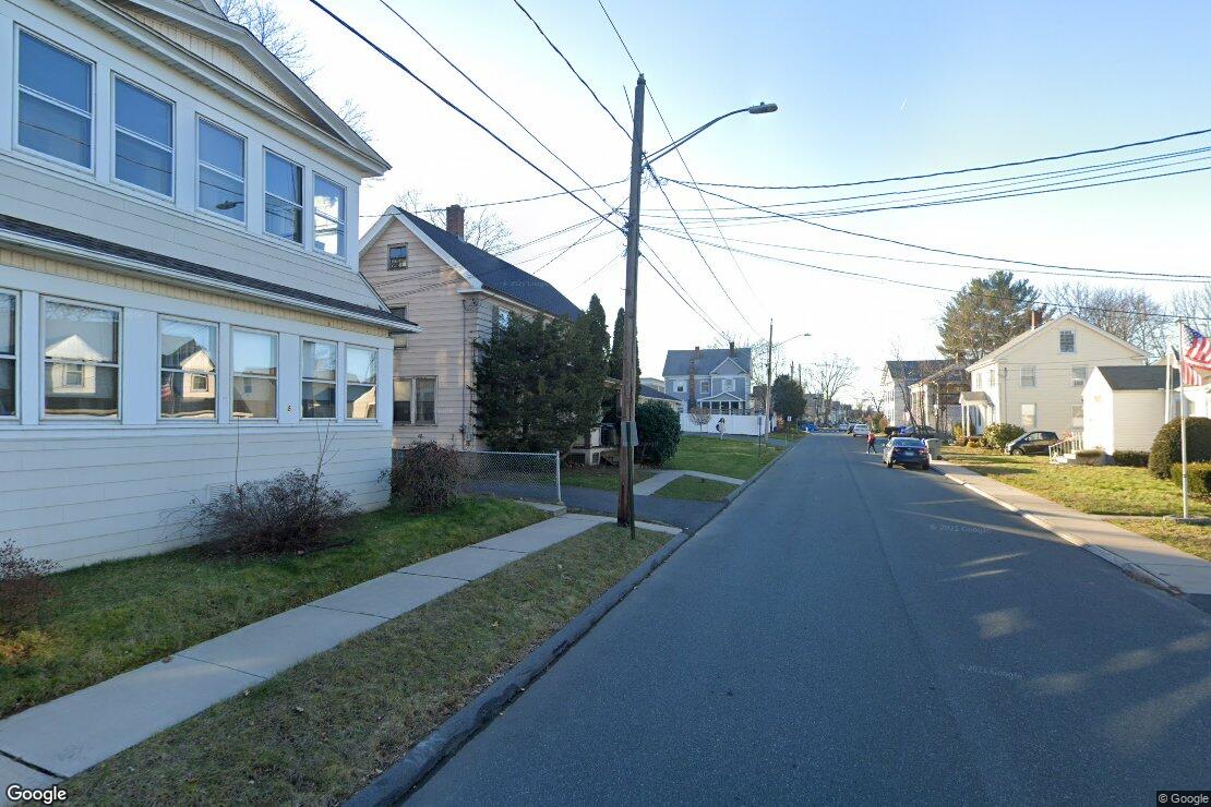 Duplex sells for 195,000 in Enfield