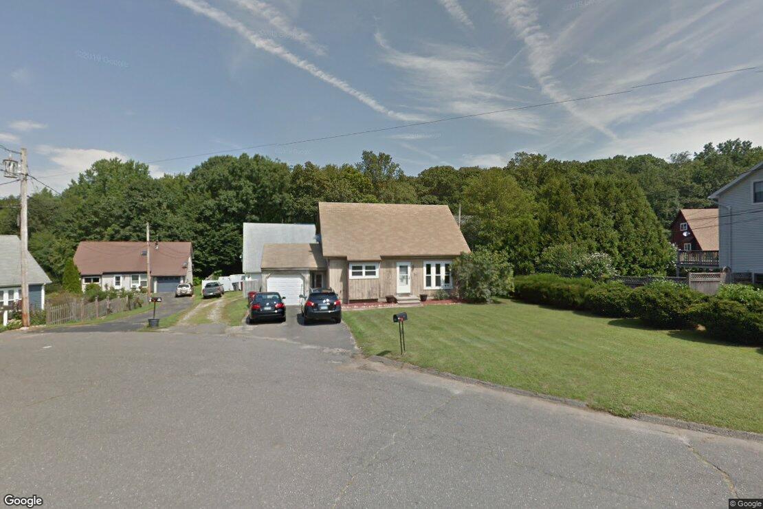 Single family residence sells for 150,000 in Naugatuck