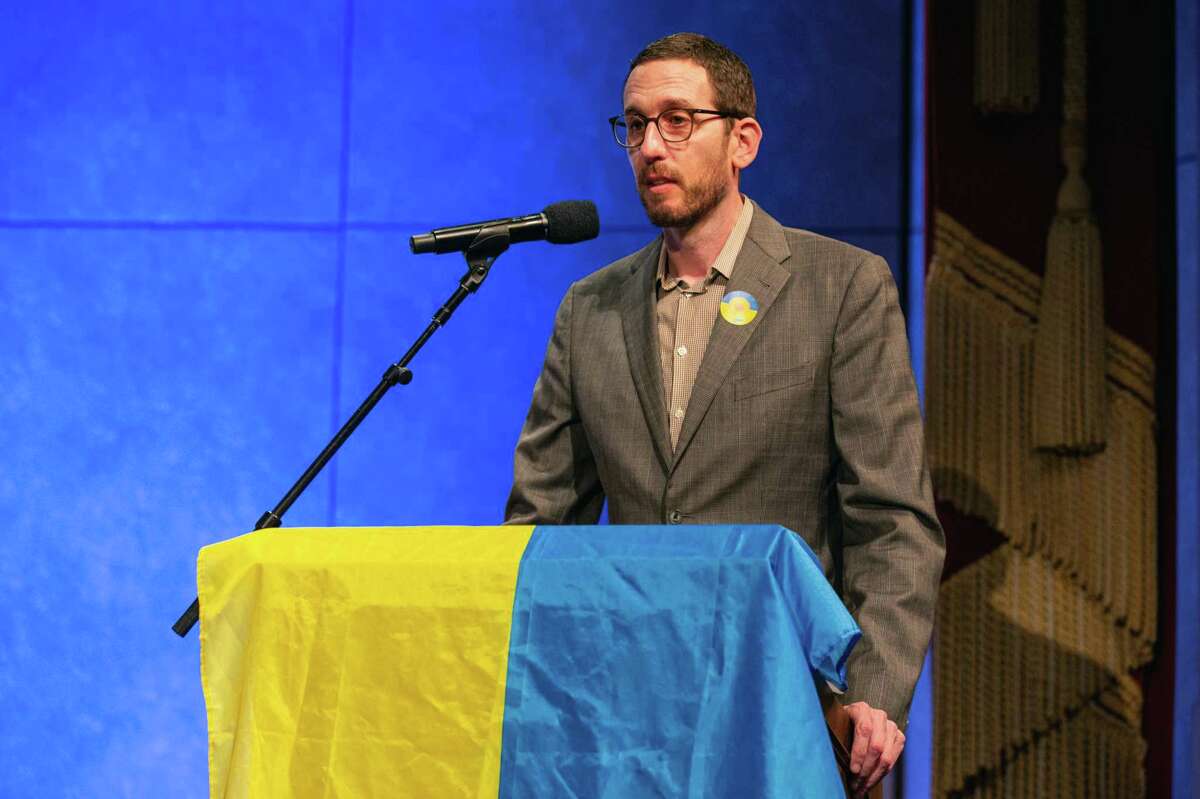 State Sen. Scott Weiner, D-San Francisco, speaks at the benefit concert held at the Herbst Theatre to provide humanitarian aide for Ukrainian refugees.