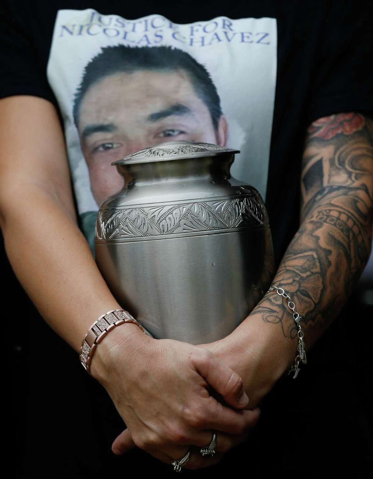 Houston police officers fired for deadly Nicolas Chavez shooting to be
