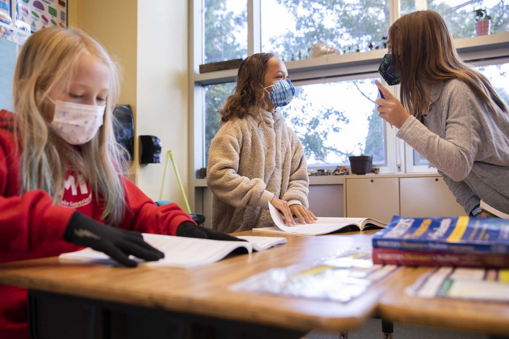 Berkeley schools reinstate indoor mask mandate for staff and students - Vimarsana News